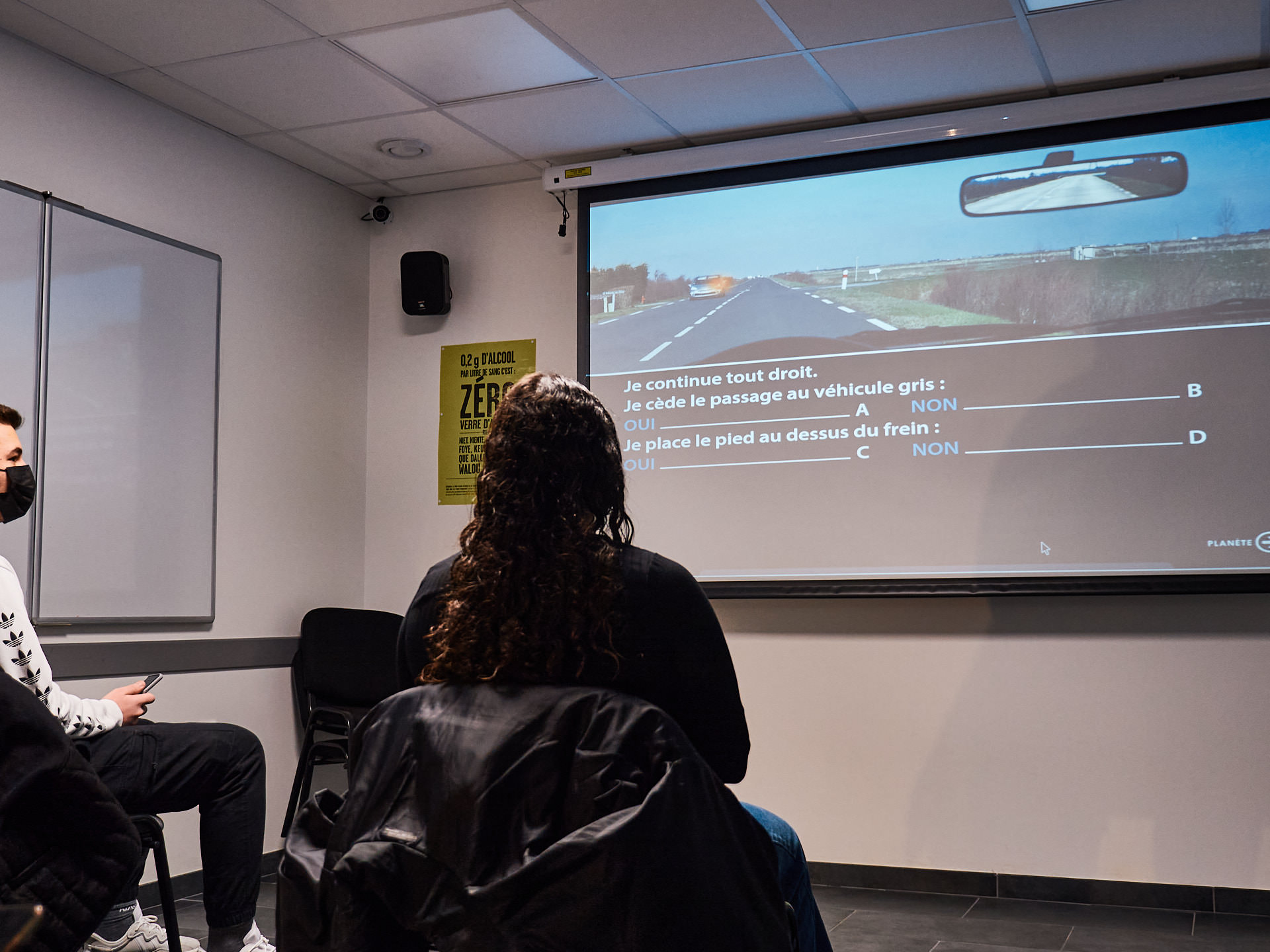 Auto-école à Village-Neuf : une équipe de professionnels à votre écoute