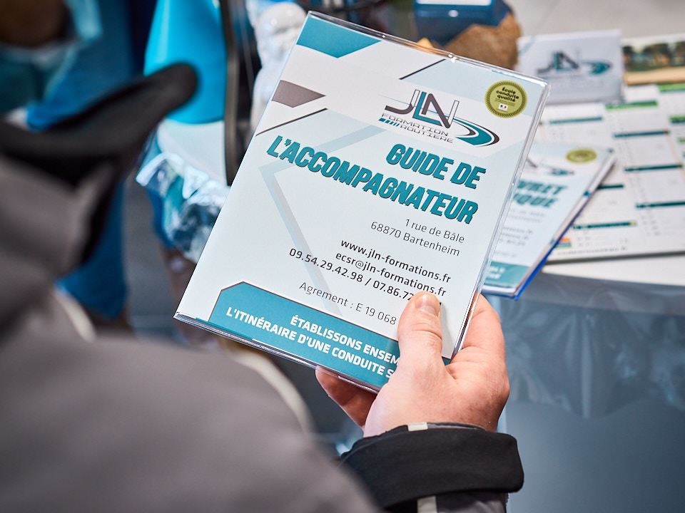 Conduite supervisée près de Saint-Louis : une alternative à la conduite accompagnée